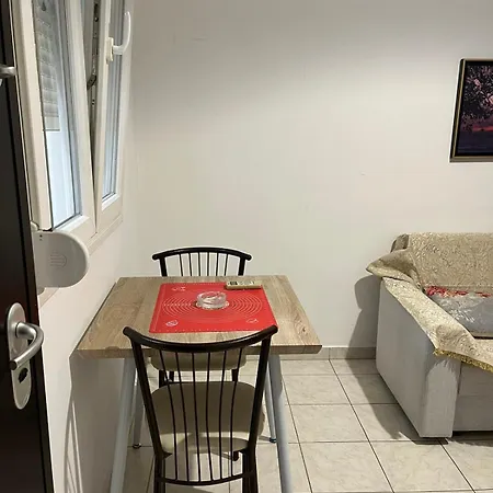 Alexandrias40 Apartman *