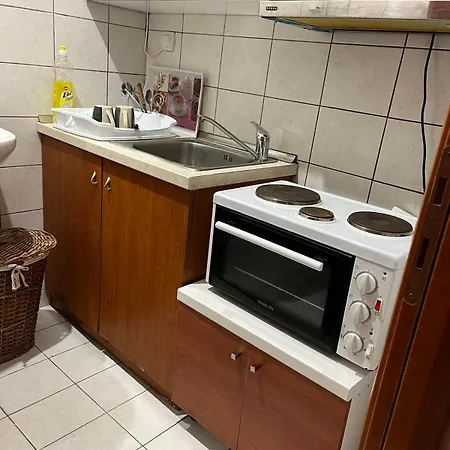 Alexandrias40 *